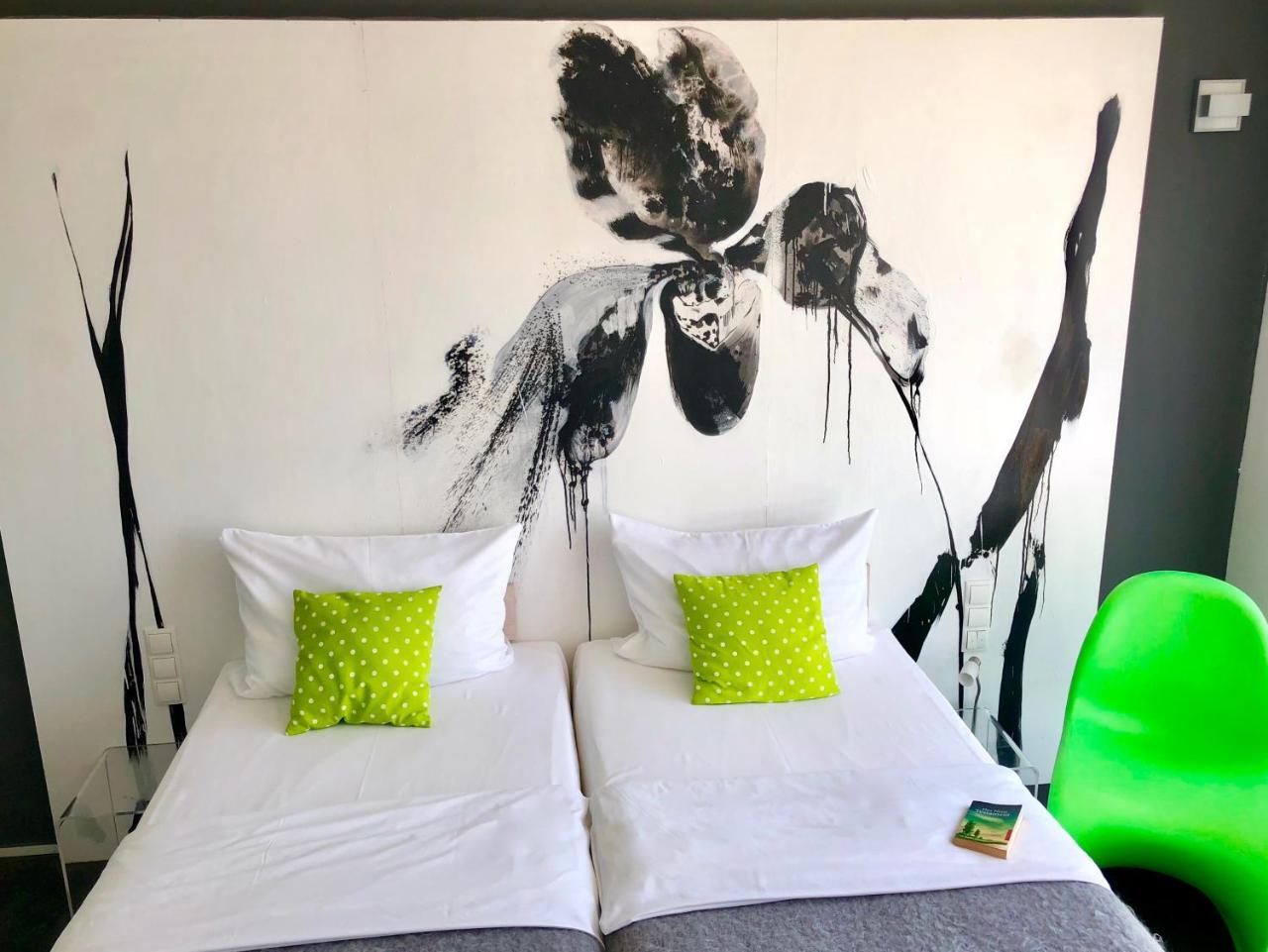 Hotel Schlafstadt Eimeldingen Экстерьер фото